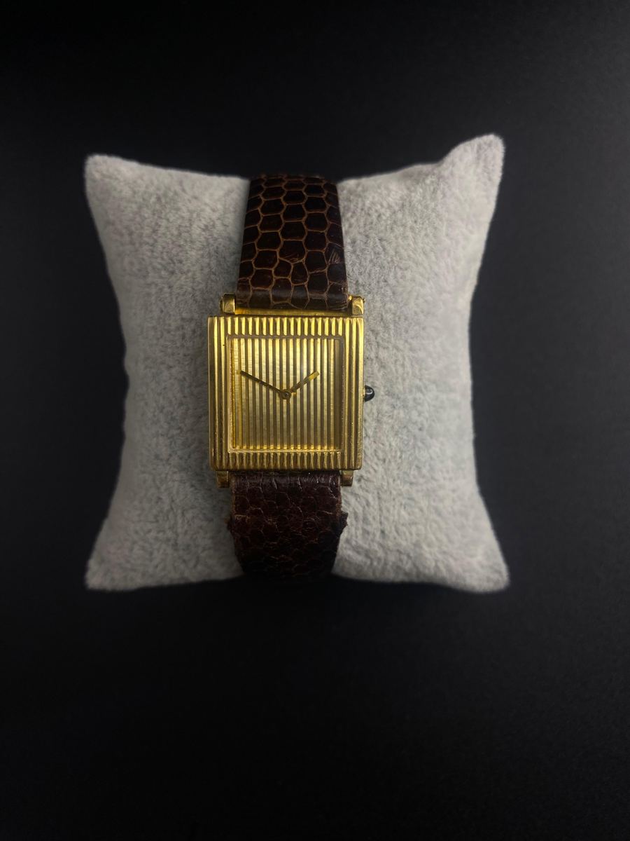 Reloj Oro Rectangular Milanesa